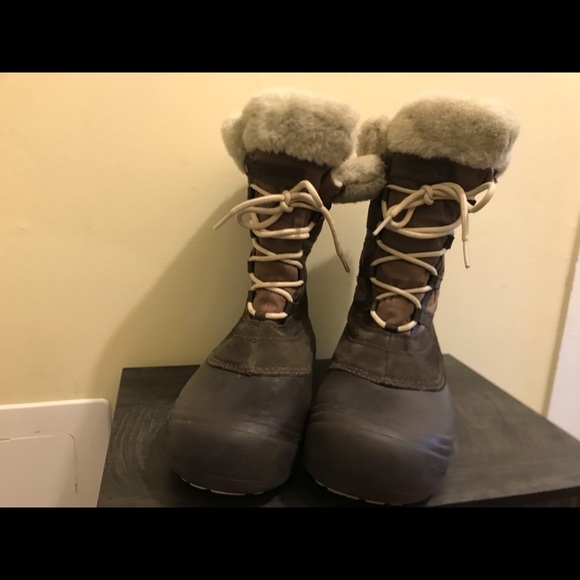 Columbia Boots - Picture 3 of 7